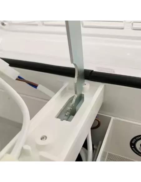 Lucernario Vanlook Camper 280x280mm con Ventilatore Integrato