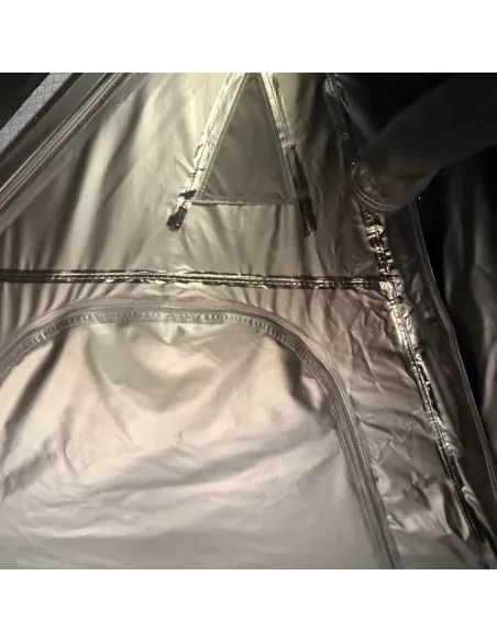 XPLORER Roof Tent 218×135×165cm Premium Comfort & Safety