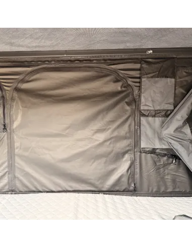 Namiot Dachowy EVEREST 218×135×165cm – komfort i ochrona